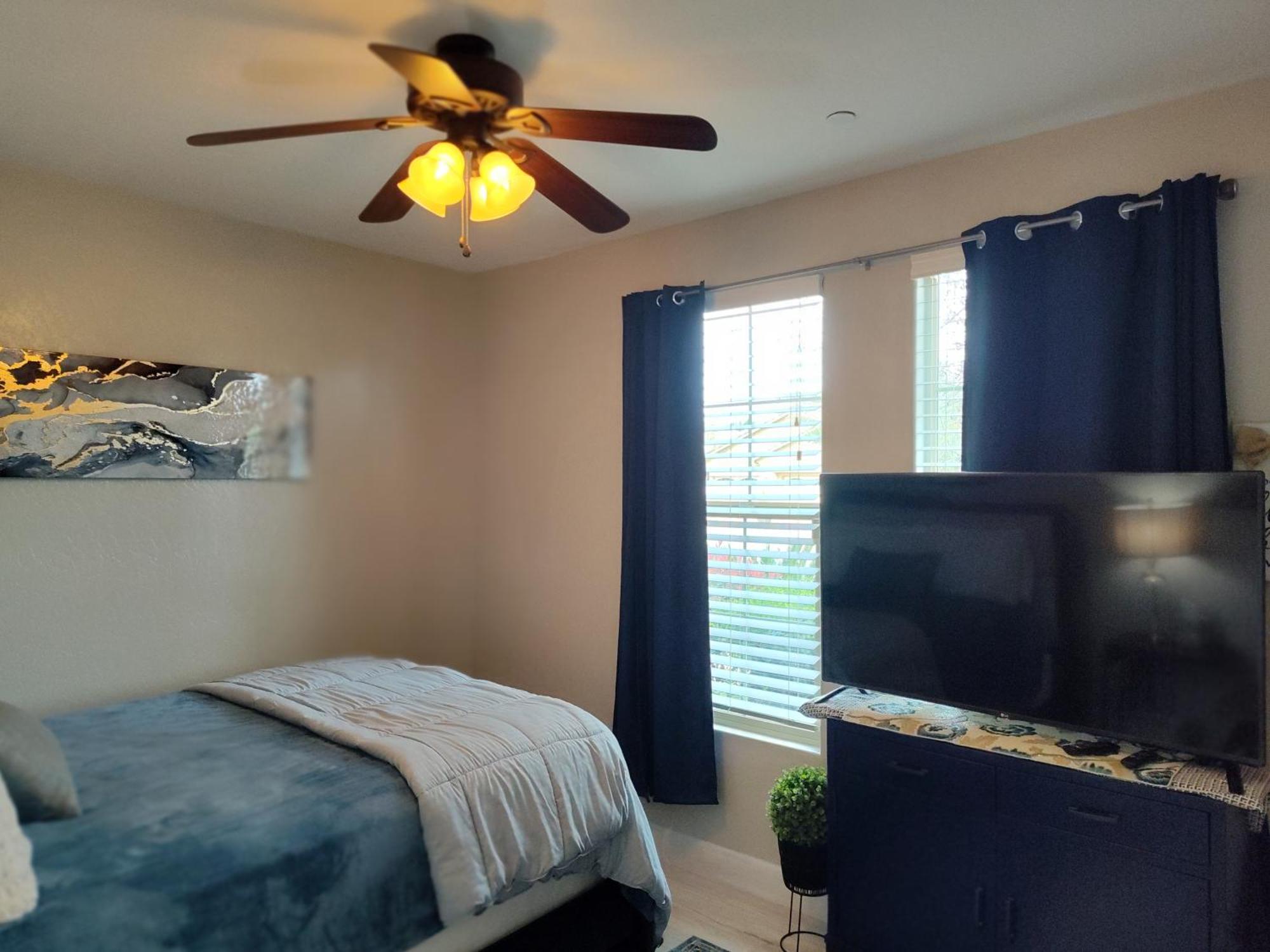 Buena Vista Home バイセイリア エクステリア 写真